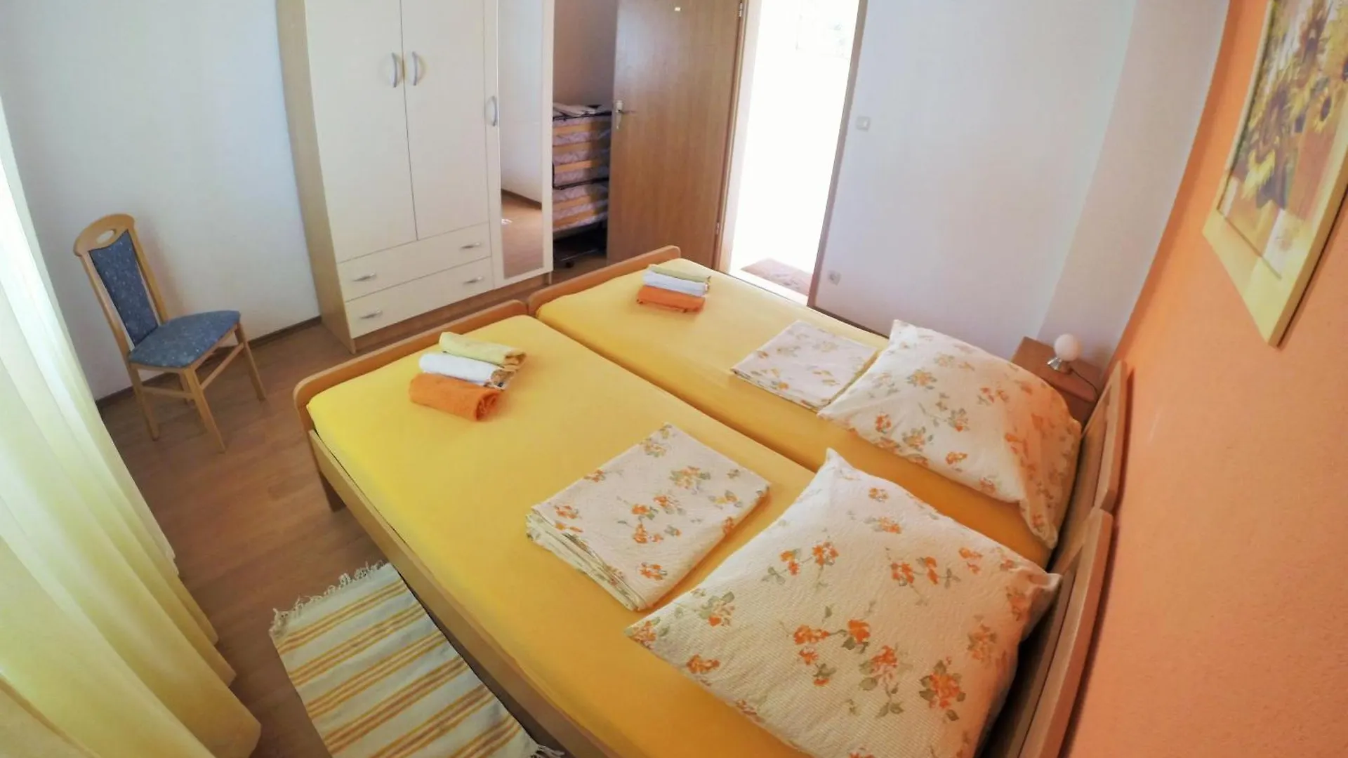Apartamento Wohnung Mit Grill, Terrasse Und Garten Trogir