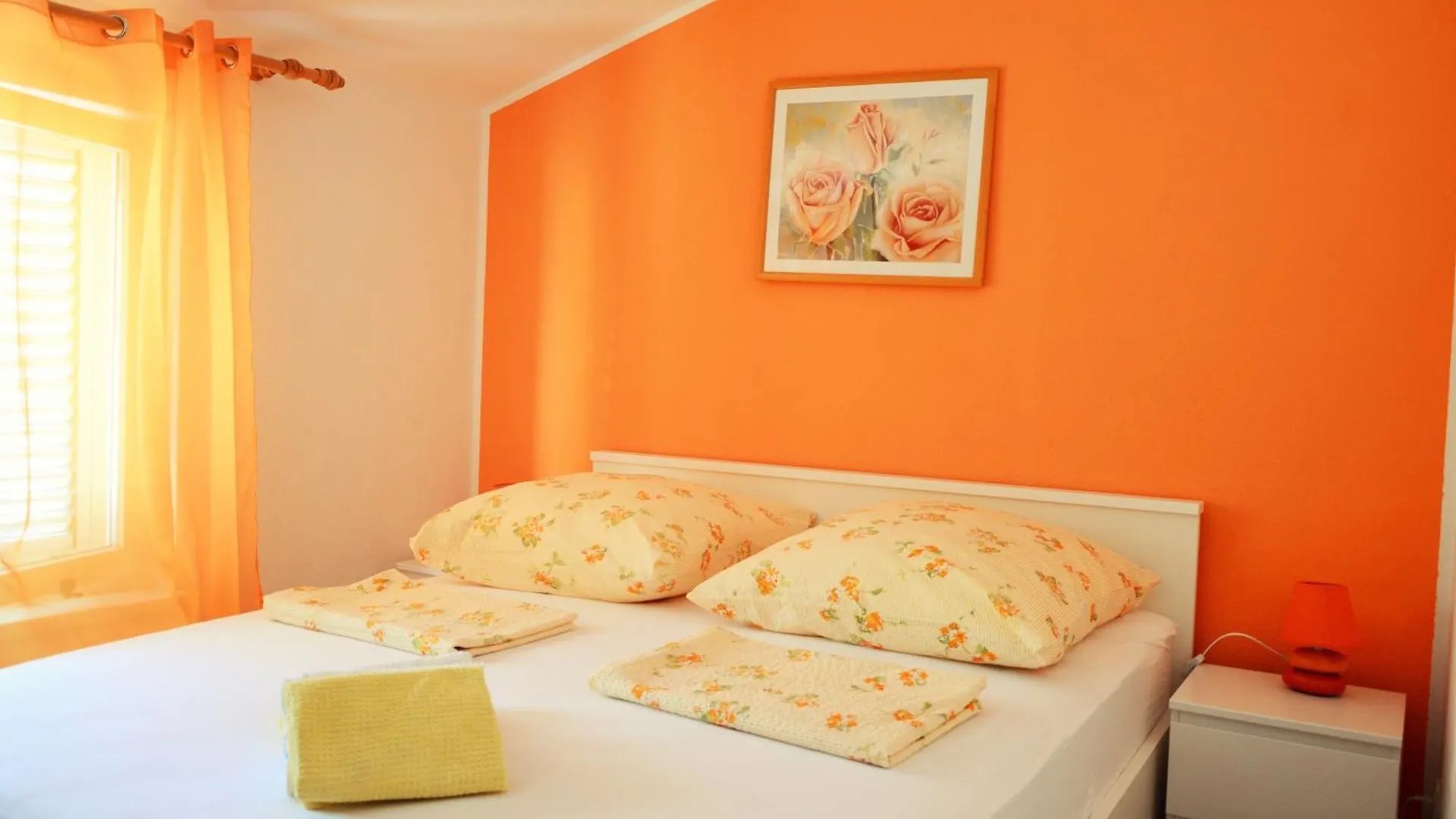 Apartamento Wohnung Mit Grill, Terrasse Und Garten Trogir